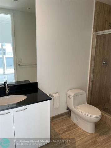 16001 Collins Avenue Sunny Isles Beach FL 33160