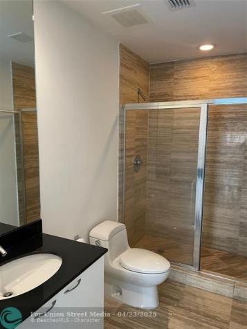 16001 Collins Avenue Sunny Isles Beach FL 33160