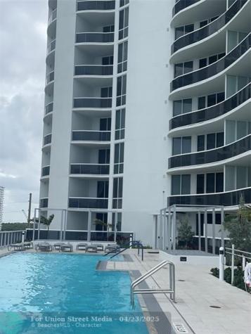 16001 Collins Avenue Sunny Isles Beach FL 33160