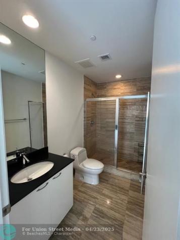 16001 Collins Avenue Sunny Isles Beach FL 33160