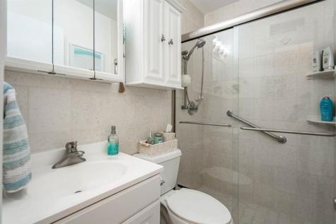 2100 NE 38th Street Lighthouse Point FL 33064