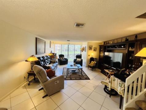 3966 Cocoplum Circle Coconut Creek FL 33063