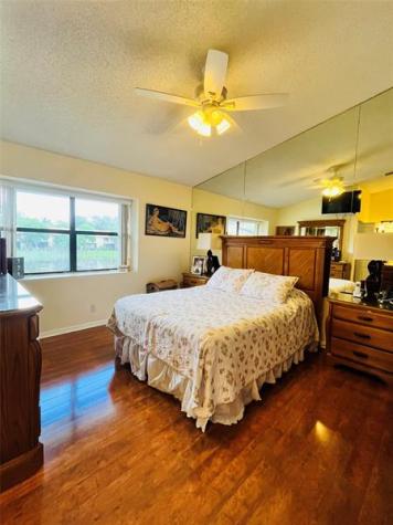 3966 Cocoplum Circle Coconut Creek FL 33063