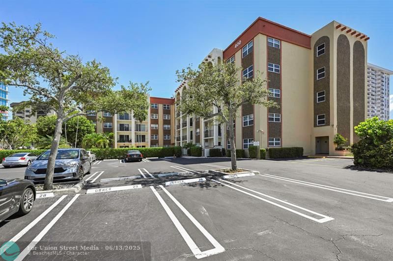 400 N Riverside Drive Pompano Beach FL 33062