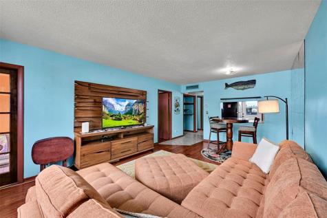 2223 Park Lane Hollywood FL 33021
