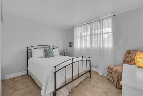 112 Lake Emerald Drive Oakland Park FL 33309