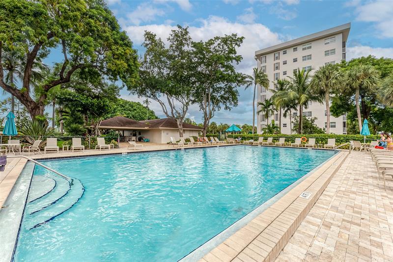 3200 N Palm Aire Drive Pompano Beach FL 33069