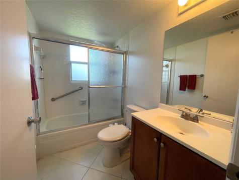 7640 NW 18th Street Margate FL 33063