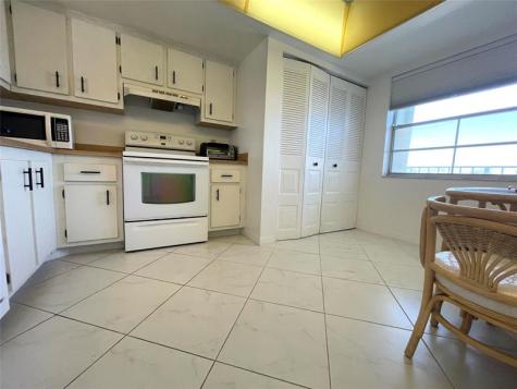 7640 NW 18th Street Margate FL 33063