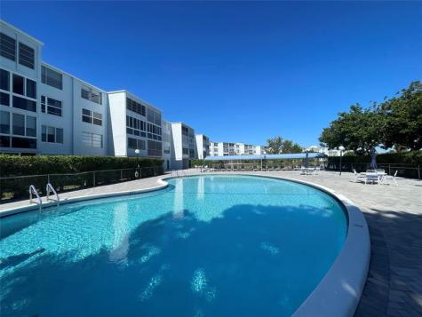 7640 NW 18th Street Margate FL 33063