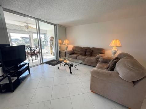 7640 NW 18th Street Margate FL 33063