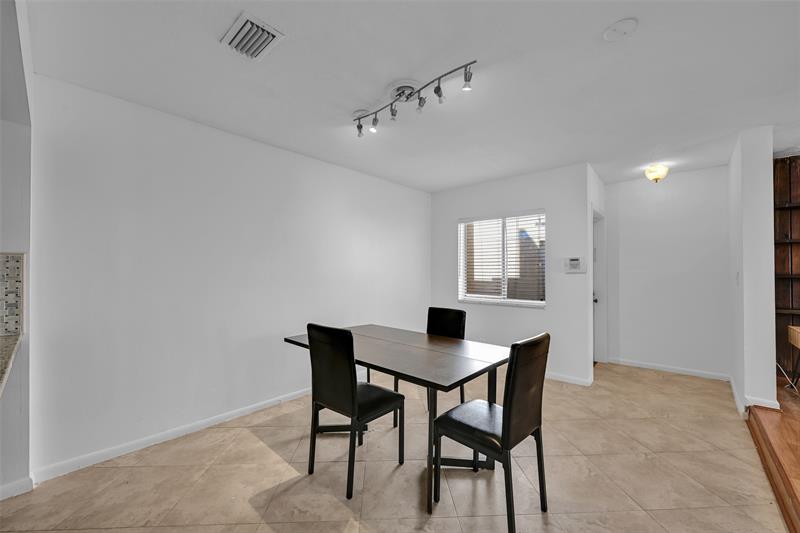 4011 Coral Springs Drive Coral Springs FL 33065