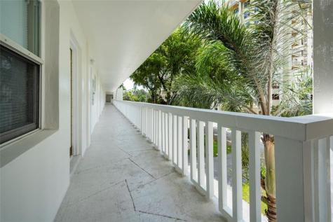 2555 NE 11th Street Fort Lauderdale FL 33304