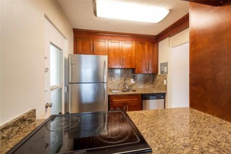 2555 NE 11th Street Fort Lauderdale FL 33304