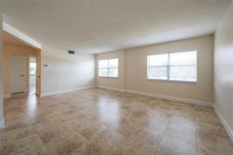 2555 NE 11th Street Fort Lauderdale FL 33304