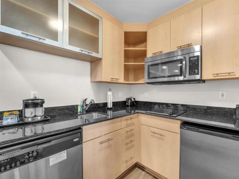 2670 E Sunrise Boulevard Fort Lauderdale FL 33304