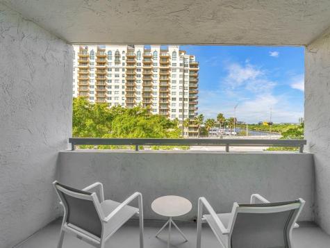 2670 E Sunrise Boulevard Fort Lauderdale FL 33304