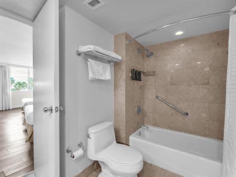 2670 E Sunrise Boulevard Fort Lauderdale FL 33304