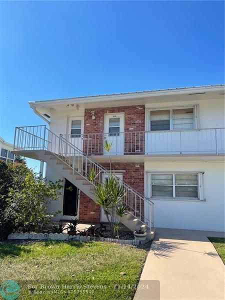 Pompano Beach FL, 2751 E Golf Boulevard, Unit 2018