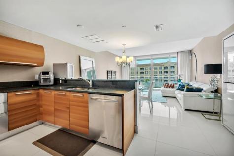 2950 NE 188th Street Aventura FL 33180