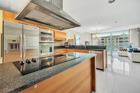 2950 NE 188th Street Aventura FL 33180