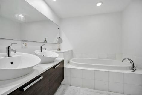 2950 NE 188th Street Aventura FL 33180