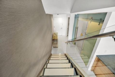 2950 NE 188th Street Aventura FL 33180