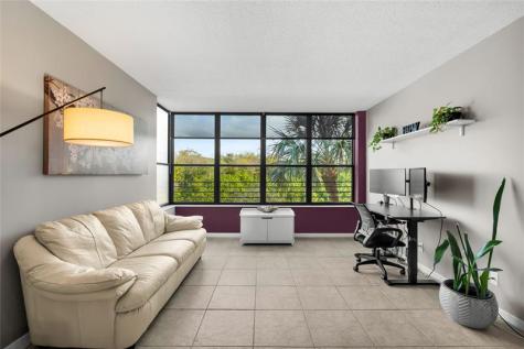 2659 Carambola Circle N Coconut Creek FL 33066