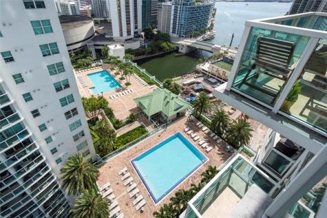 41 SE 5th Street Miami FL 33131