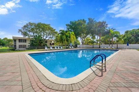 2901 S Palm Aire Drive Pompano Beach FL 33069