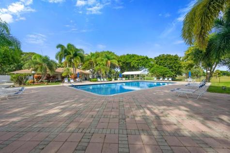 2901 S Palm Aire Drive Pompano Beach FL 33069
