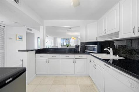 2901 S Palm Aire Drive Pompano Beach FL 33069
