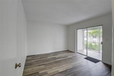 30 SE 13th Street Boca Raton FL 33432