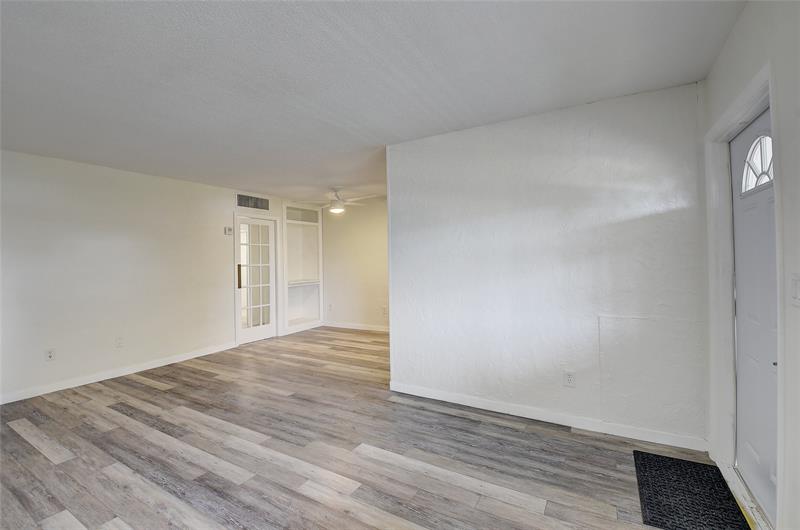 30 SE 13th Street Boca Raton FL 33432