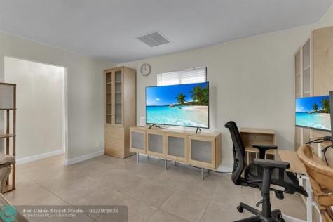 27 Crossings Circle Boynton Beach FL 33435