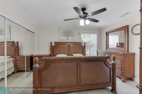 27 Crossings Circle Boynton Beach FL 33435