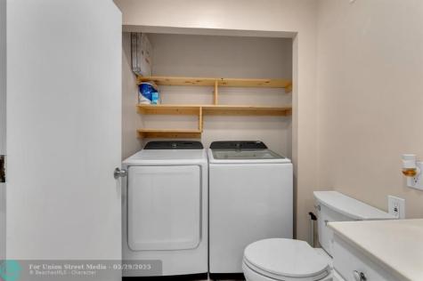 27 Crossings Circle Boynton Beach FL 33435