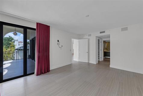 1532 SE 12th Street Fort Lauderdale FL 33316