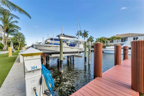 1532 SE 12th Street Fort Lauderdale FL 33316