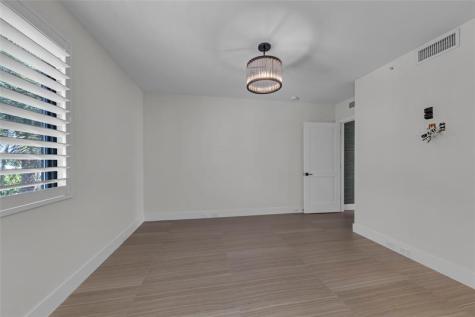 1532 SE 12th Street Fort Lauderdale FL 33316