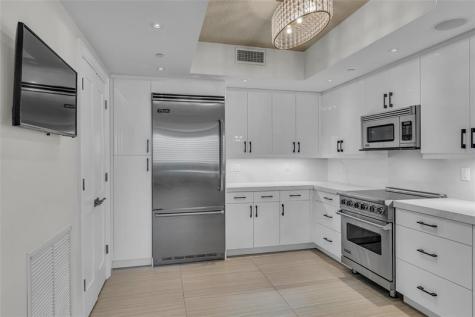 1532 SE 12th Street Fort Lauderdale FL 33316