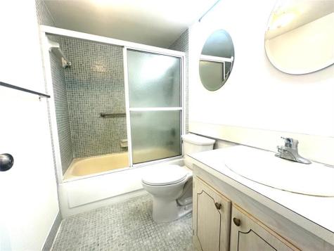 2008 Harwood C Deerfield Beach FL 33442