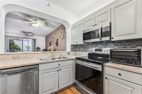 7647 Southampton Terrace Tamarac FL 33321