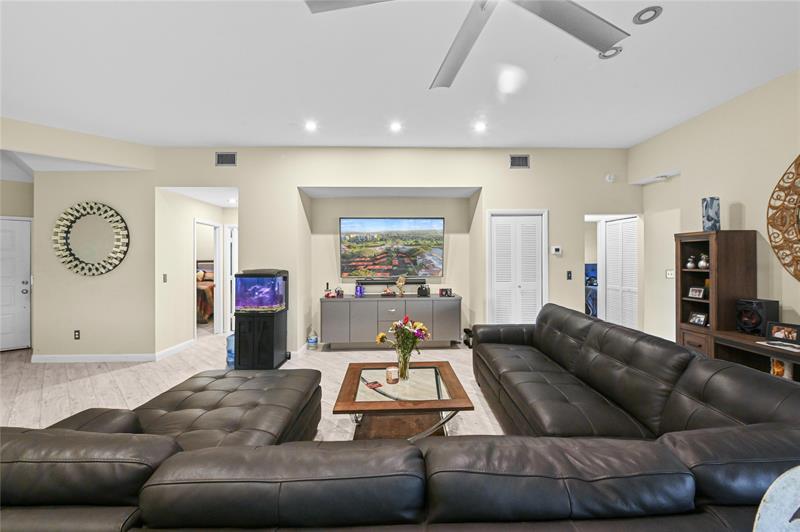 7520 La Paz Boulevard Boca Raton FL 33433