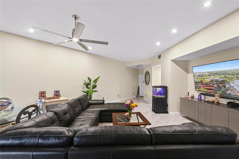 7520 La Paz Boulevard Boca Raton FL 33433