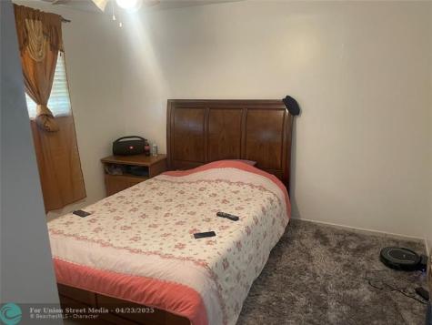 16790 NE 14th Avenue Miami FL 33162