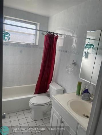 16790 NE 14th Avenue Miami FL 33162