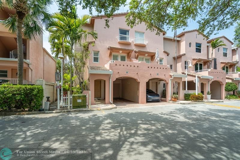 2005 Oceanwalk Terrace Pompano Beach FL 33062