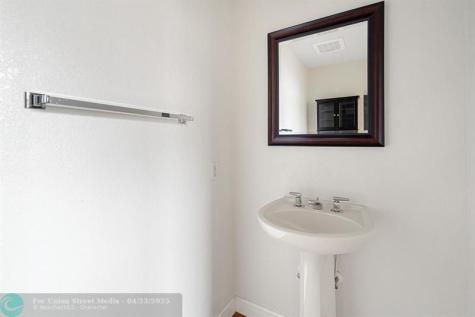 2005 Oceanwalk Terrace Pompano Beach FL 33062