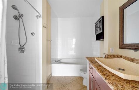 2005 Oceanwalk Terrace Pompano Beach FL 33062